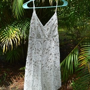 Lulu's white lace midi dress